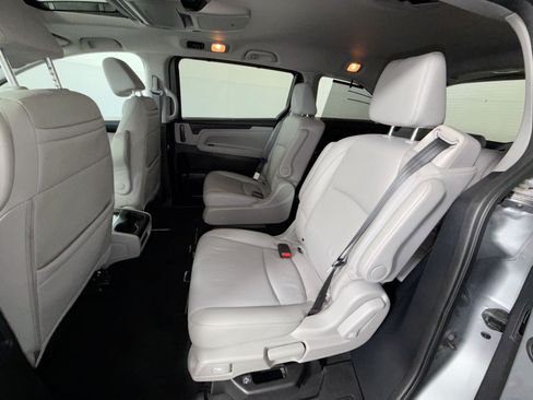Used 2024 Honda Odyssey Touring image 24