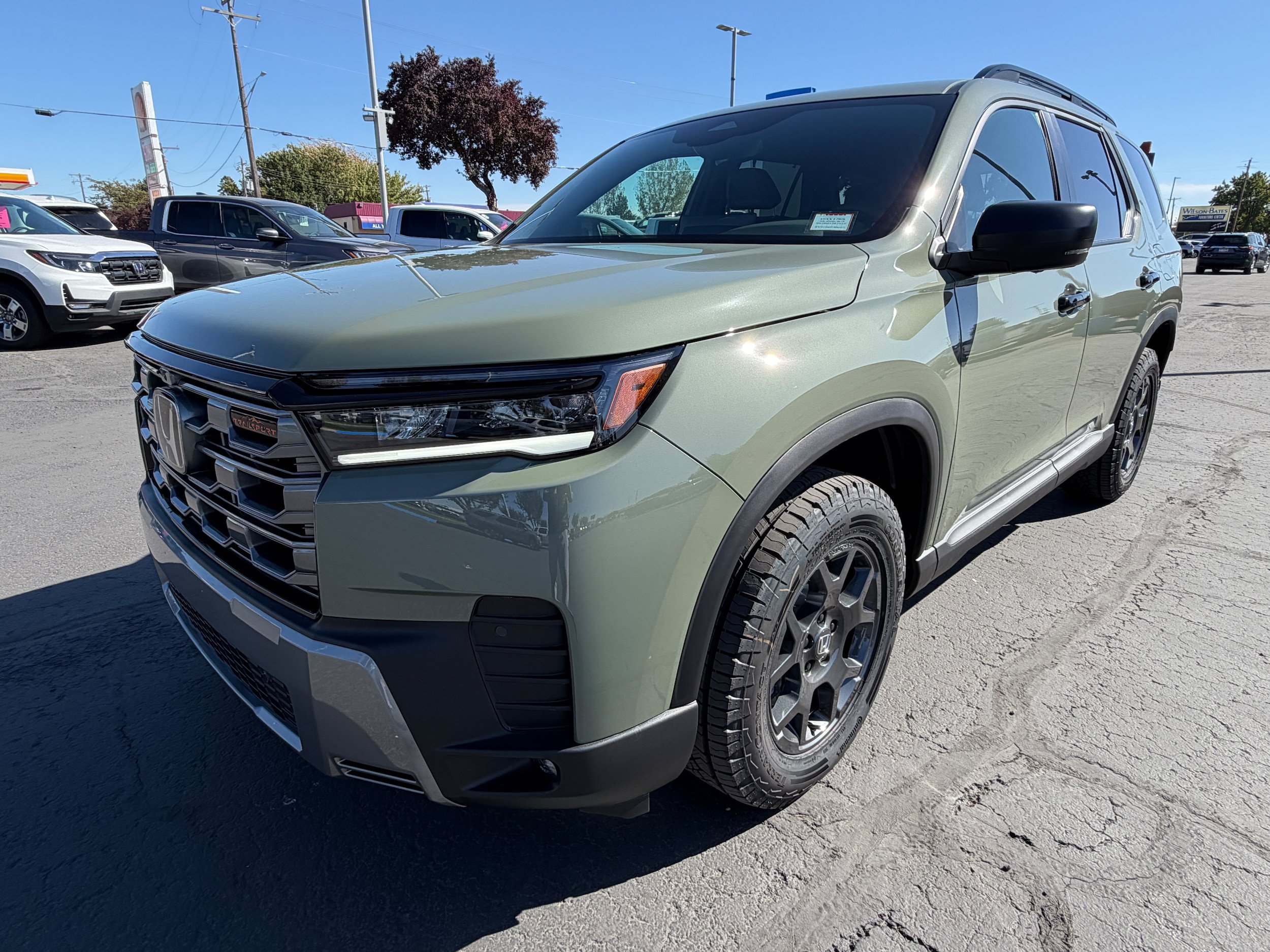 New 2026 Honda Pilot TrailSport image 9
