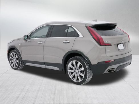 Certified 2023 Cadillac XT4 Premium Luxury w/ Cold Weather Package image 4