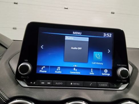 Used 2024 Nissan Sentra SV FWD image 24