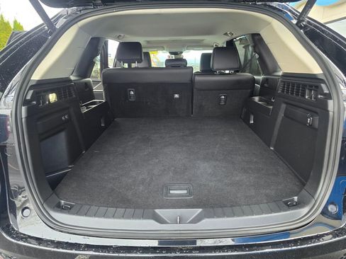 Used 2025 MAZDA CX-70 3.3 Turbo w/ Preferred Package image 15