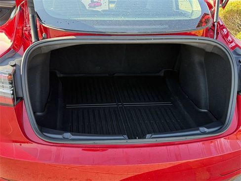 Used 2023 Tesla Model 3 Standard Range image 22