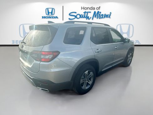 New 2026 Honda Pilot EX-L image 7
