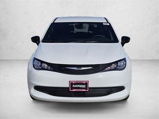 New 2025 Chrysler Voyager LX video 2