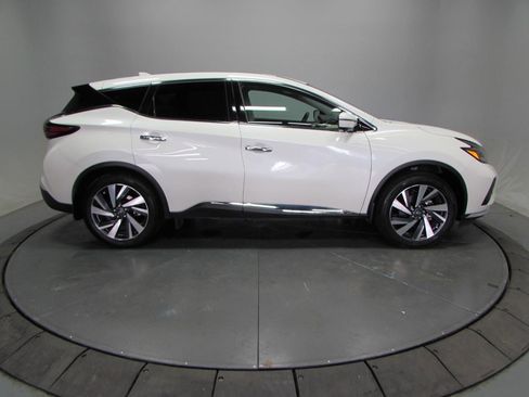 Used 2024 Nissan Murano SL image 8
