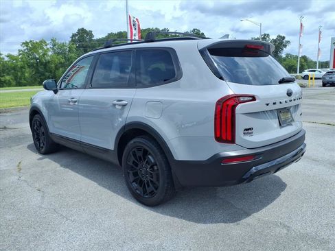 Used 2021 Kia Telluride EX w/ EX Premium Package AWD/4WD image 7