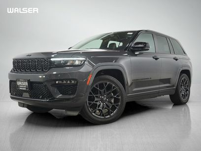 Used 2025 Jeep Grand Cherokee Summit