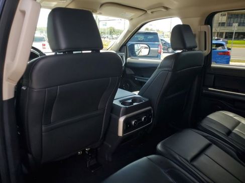 Certified 2024 Ford Expedition Max XLT image 11