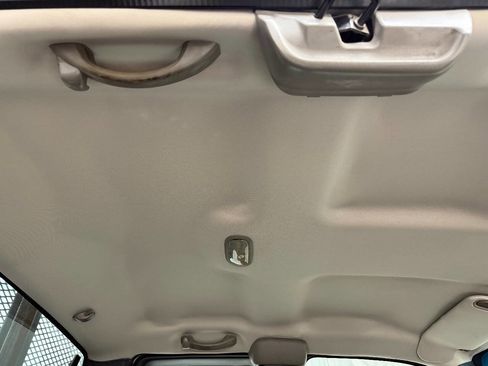 Used 2002 Chevrolet Silverado 3500 4X2 4dr Extended Cab image 32