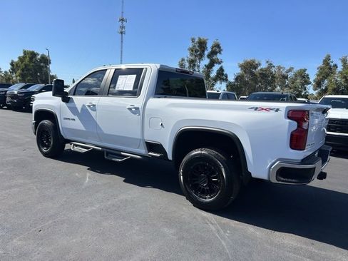 Used 2024 Chevrolet Silverado 3500 LT w/ Convenience Package image 4