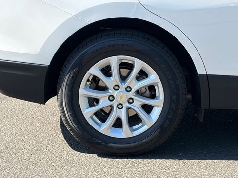 Used 2019 Chevrolet Equinox LT image 10