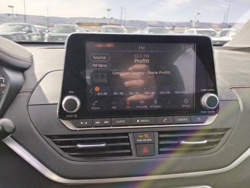 Used 2022 Nissan Altima 2.5 SR image 16