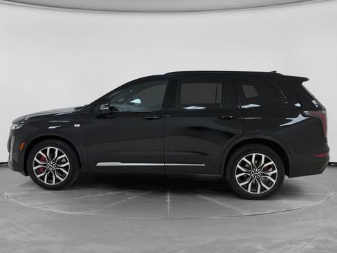 Used 2025 Cadillac XT6 Sport w/ LPO, Floor Liner Package AWD/4WD image 6