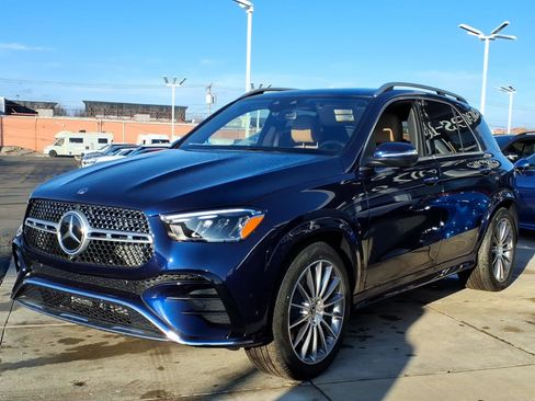 New 2026 Mercedes-Benz GLE 450 4MATIC image 3