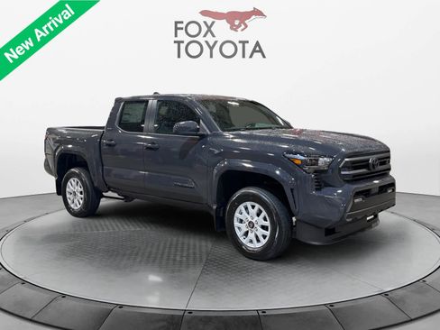 New 2026 Toyota Tacoma SR5 RWD image 7