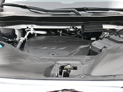 Certified 2025 Honda Ridgeline RTL image 23