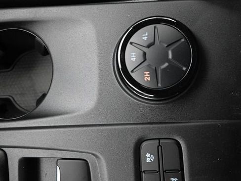 New 2025 Ford Ranger XL image 18