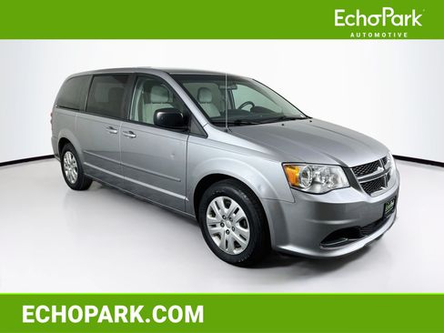 Used 2016 Dodge Grand Caravan SE w/ Quick Order Package 29E SE FWD image 1
