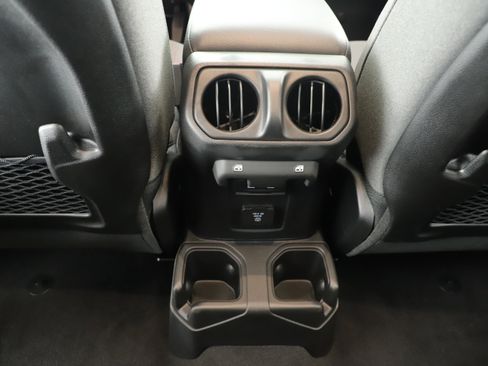 New 2025 Jeep Gladiator Rubicon w/ Safety Group image 28