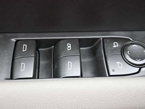 Used 2026 Chevrolet Colorado ZR2 AWD/4WD image 15