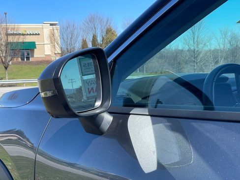 Certified 2024 Nissan Rogue SL w/ SL Premium Package image 31