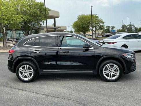 Used 2022 Mercedes-Benz GLA 250 4MATIC image 2