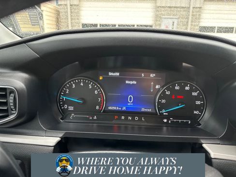 Used 2024 Ford Explorer XLT w/ Equipment Group 202A image 15