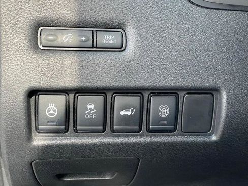 Certified 2023 Nissan Murano Platinum w/ Cargo Package image 13