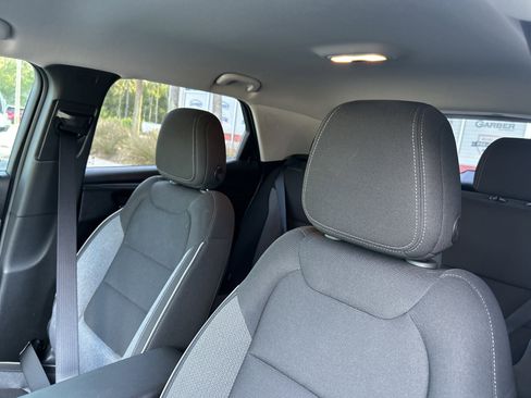 Used 2024 Chevrolet TrailBlazer LT w/ Convenience Package image 14