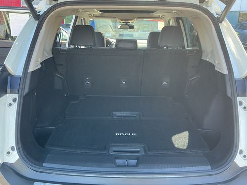 Certified 2023 Nissan Rogue SL AWD/4WD image 18