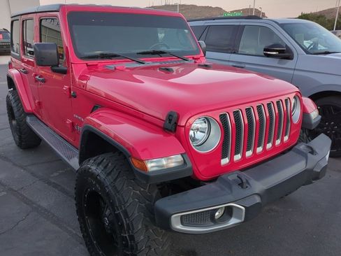 Used 2020 Jeep Wrangler Unlimited Sahara AWD/4WD image 2