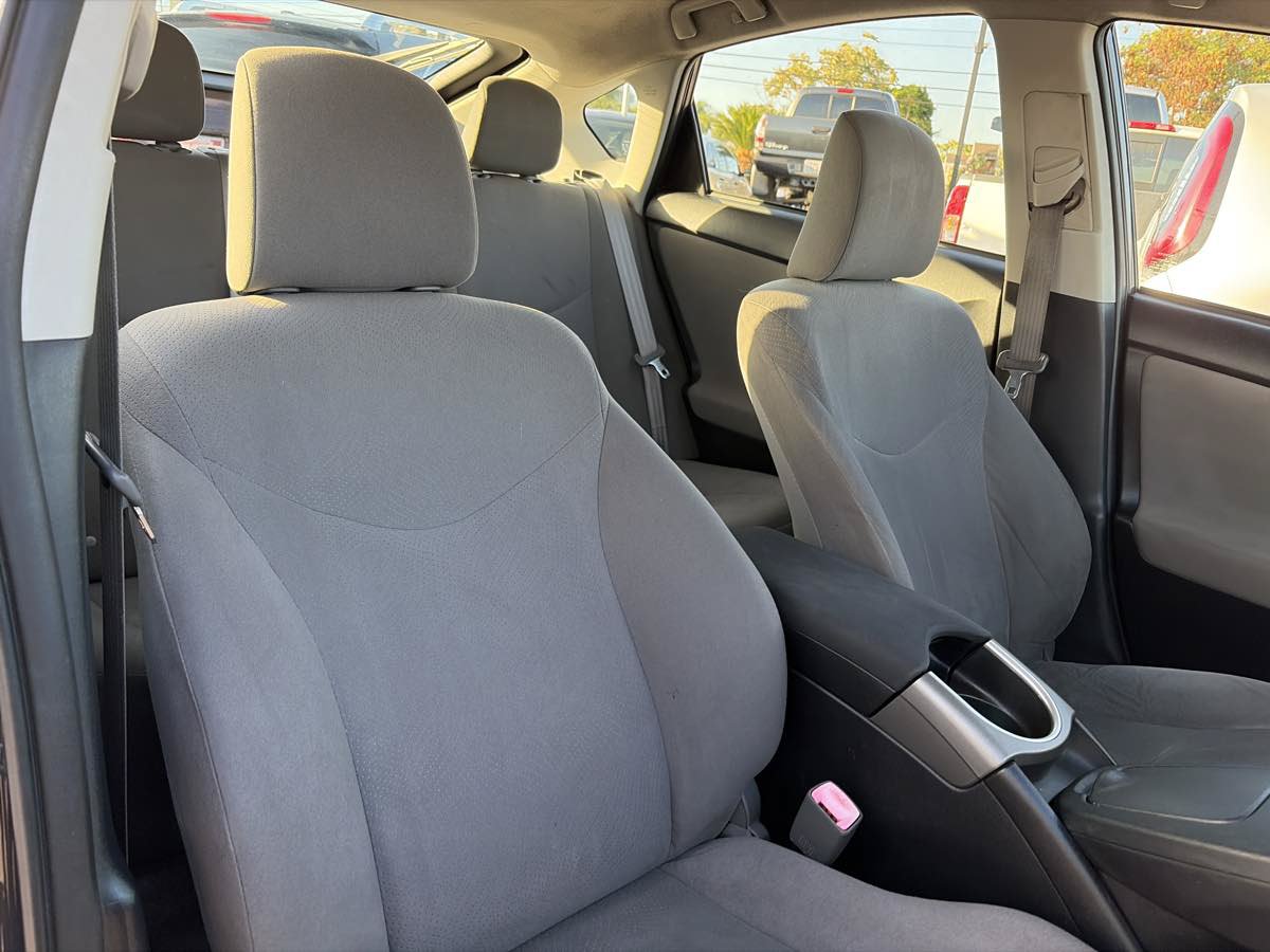 Used 2012 Toyota Prius Three FWD image 28