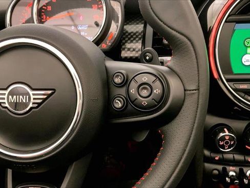 Used 2020 MINI Cooper S image 19