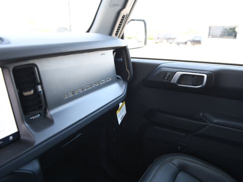 New 2026 Ford Bronco Badlands AWD/4WD image 20