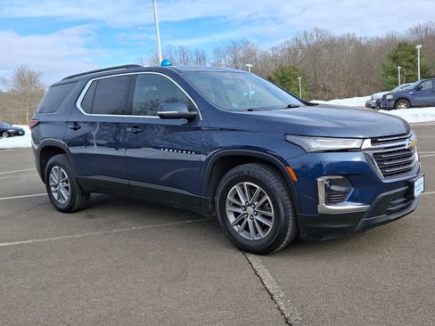 Used 2023 Chevrolet Traverse LT w/ LPO, Floor Liner Package image 4