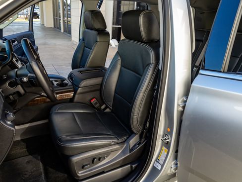 Used 2018 Chevrolet Tahoe LS image 28