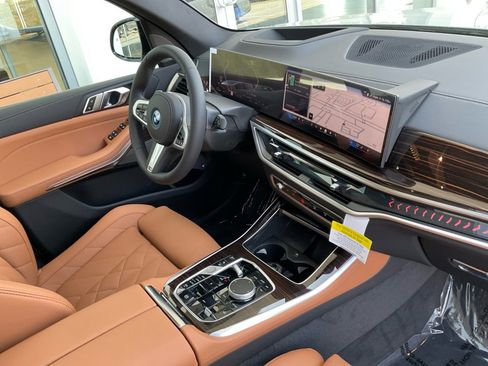 New 2026 BMW X5 xDrive50e AWD/4WD image 32