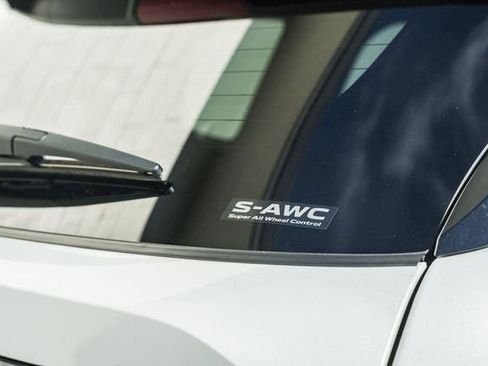 Used 2024 Mitsubishi Outlander SEL image 12