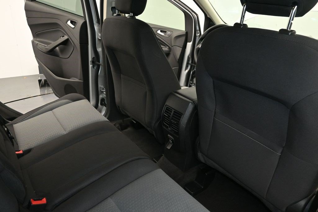 Used 2018 Ford Escape SE AWD/4WD image 10