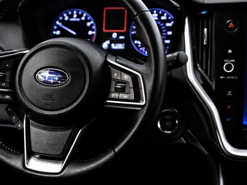 Used 2020 Subaru Outback Premium image 20