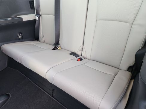 New 2026 Toyota Grand Highlander Limited image 27