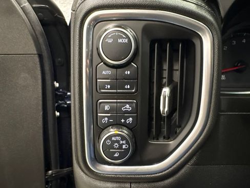 Used 2020 Chevrolet Silverado 1500 LT Trail Boss AWD/4WD image 26