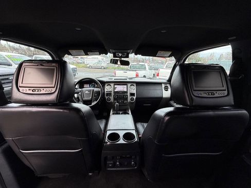 Used 2015 Ford Expedition EL XLT w/ Equipment Group 202A image 26