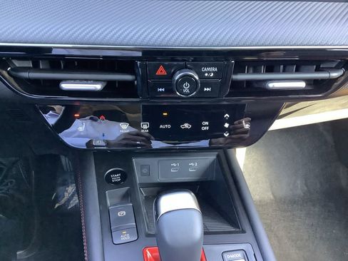 Used 2026 Nissan Kicks SR w/ SR Premium Package image 22