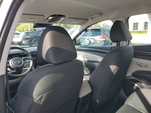 Certified 2024 Hyundai Tucson SE FWD image 24