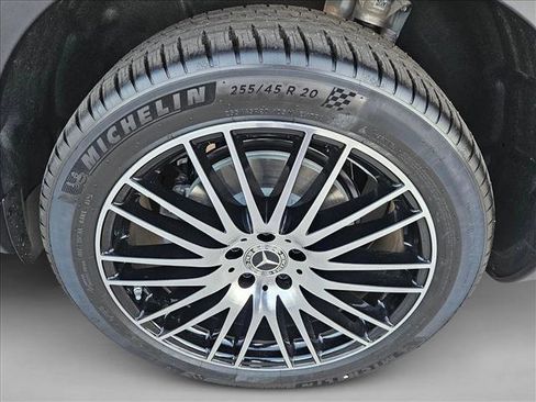 New 2026 Mercedes-Benz GLC 300 image 10