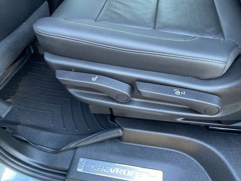 Used 2021 Chevrolet Tahoe Z71 w/ Z71 Signature Package image 49