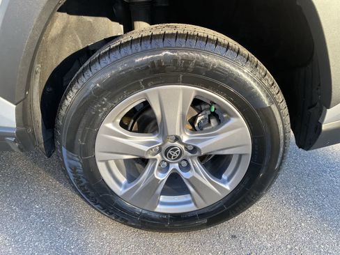 Used 2024 Toyota RAV4 XLE image 20