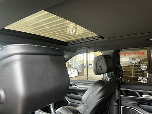 New 2024 Jeep Wagoneer Series II w/ Convenience Group I image 12