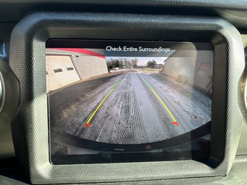 Used 2022 Jeep Wrangler Unlimited Sahara w/ LED Lighting Group image 27